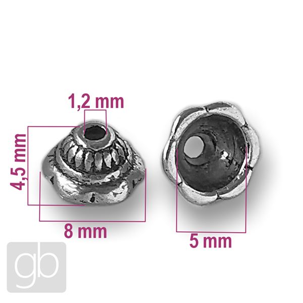 Schmuckkapelle verziert mit 8 x 4,5 mm Altsilber