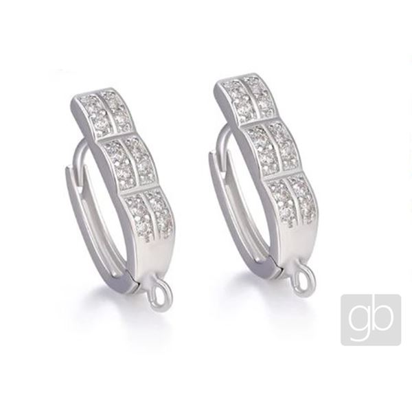 Ohrringe mit Zirkonen 18 x 11 mm